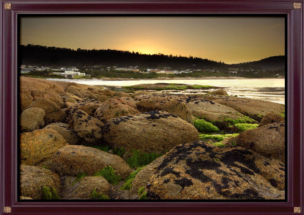 Click image for larger version

Name:	After sundown with frame.jpg
Views:	22
Size:	256.2 KB
ID:	401600