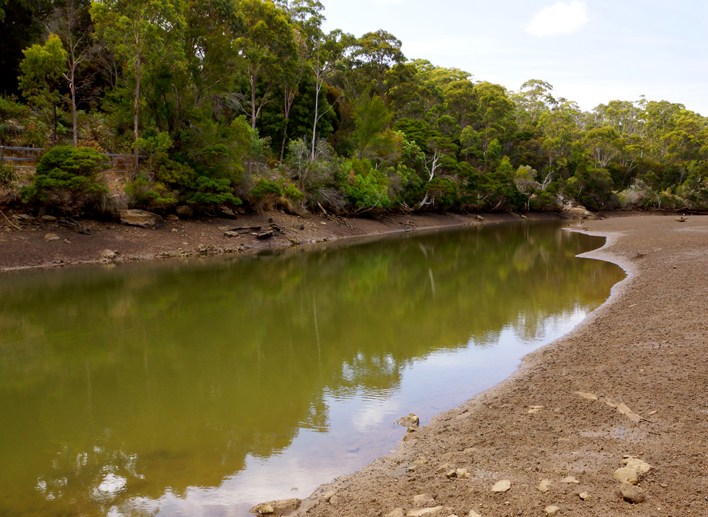 Click image for larger version

Name:	Don river.jpg
Views:	37
Size:	786.9 KB
ID:	403290