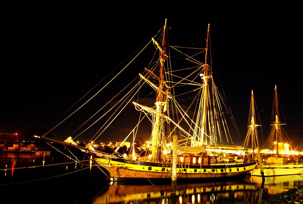 Click image for larger version

Name:	Windward Bound.jpg
Views:	28
Size:	515.2 KB
ID:	409604