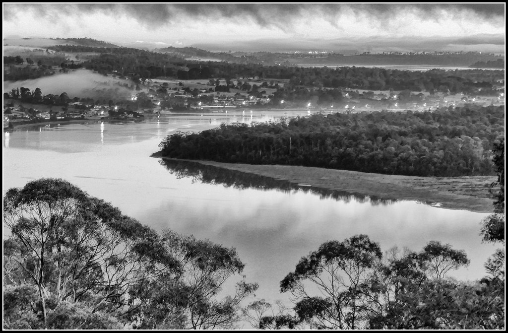 Click image for larger version

Name:	Fog lifted.jpg
Views:	74
Size:	489.0 KB
ID:	425526