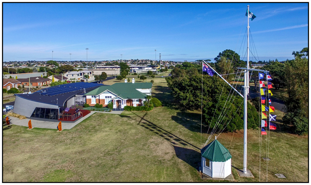 Click image for larger version

Name:	Centre and signals.jpg
Views:	105
Size:	330.4 KB
ID:	440253