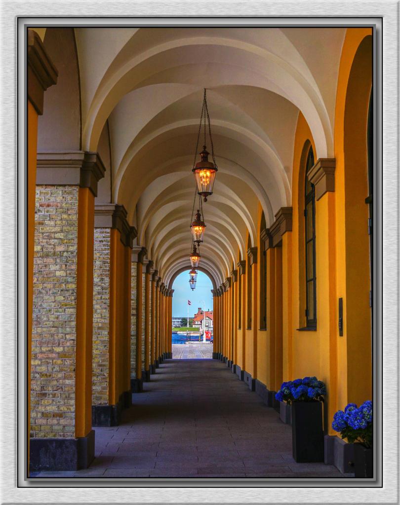 Click image for larger version

Name:	Archway 2 copy.jpg
Views:	30
Size:	114.5 KB
ID:	443821