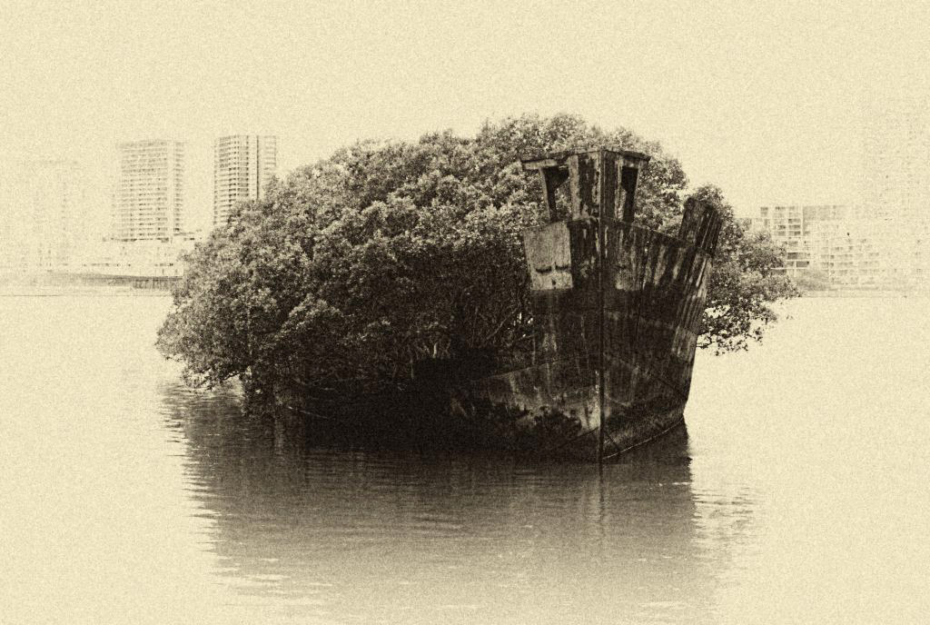 Click image for larger version

Name:	Wreck.jpg
Views:	41
Size:	246.0 KB
ID:	449895