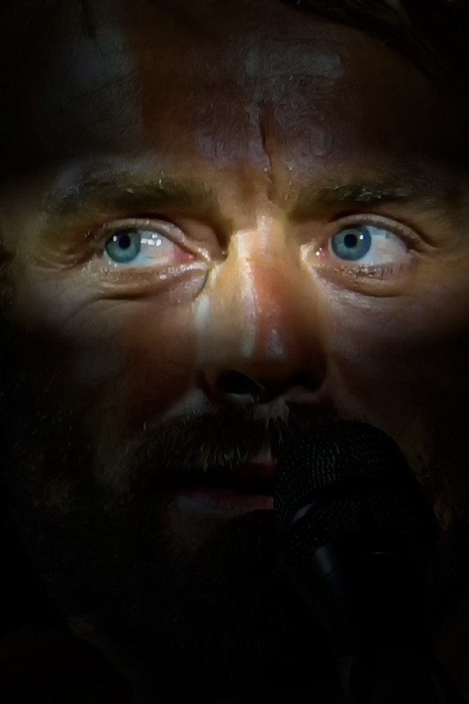 Click image for larger version

Name:	Xavier Rudd 81 (edit) copy.jpg
Views:	34
Size:	62.4 KB
ID:	464290
