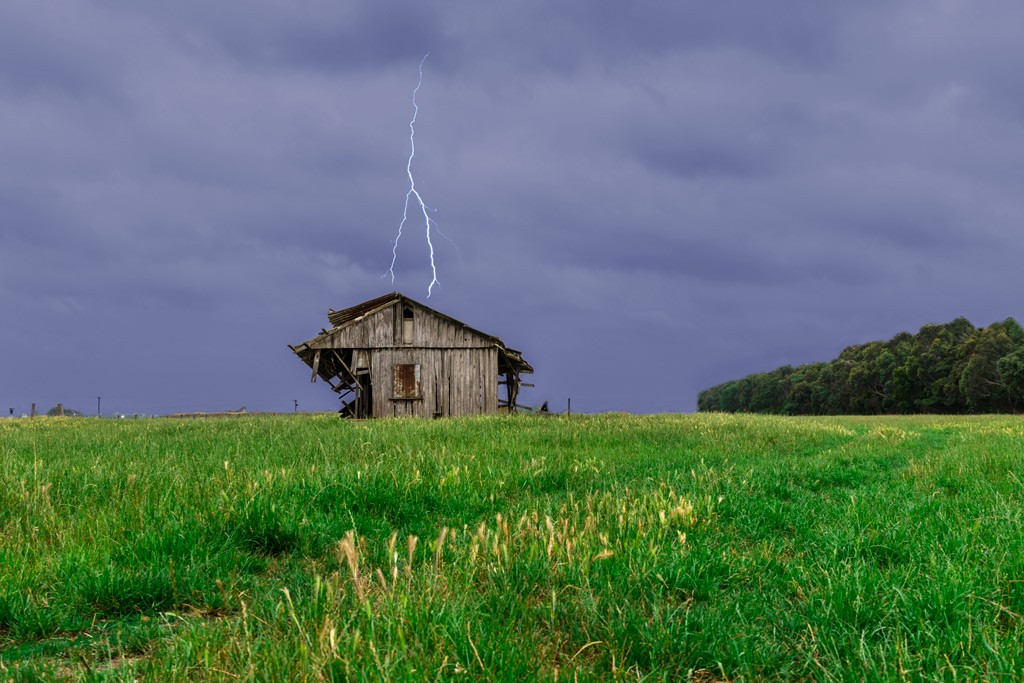 Click image for larger version

Name:	Rural Scene (edit).jpg
Views:	174
Size:	179.3 KB
ID:	468624