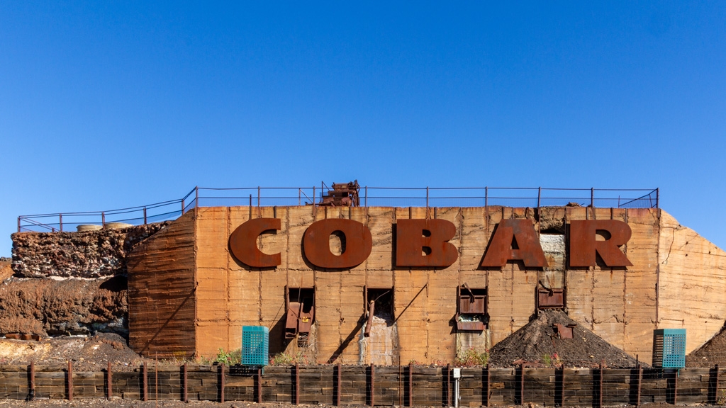 Click image for larger version

Name:	Cobar 2.jpg
Views:	160
Size:	425.3 KB
ID:	471513