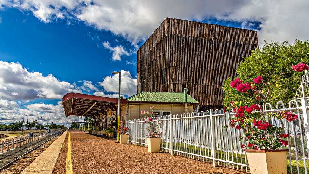 Click image for larger version

Name:	Barcaldine 4.jpg
Views:	119
Size:	552.7 KB
ID:	471602