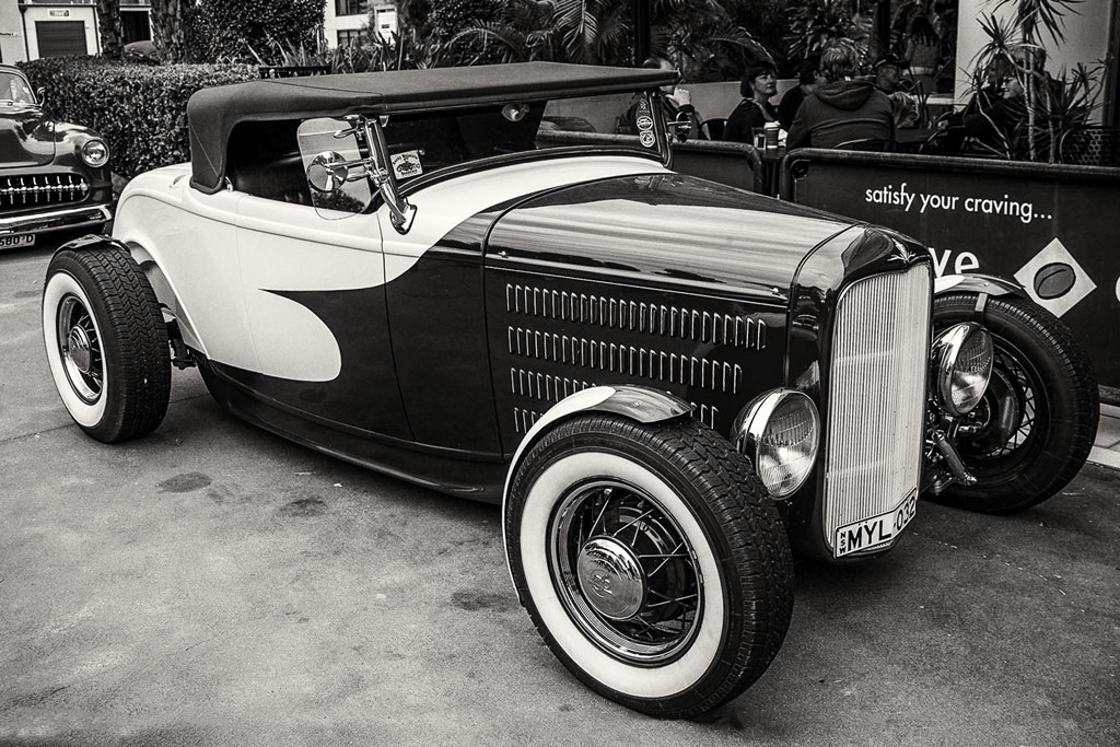 Click image for larger version

Name:	Ray's Car.jpg
Views:	105
Size:	518.3 KB
ID:	472532