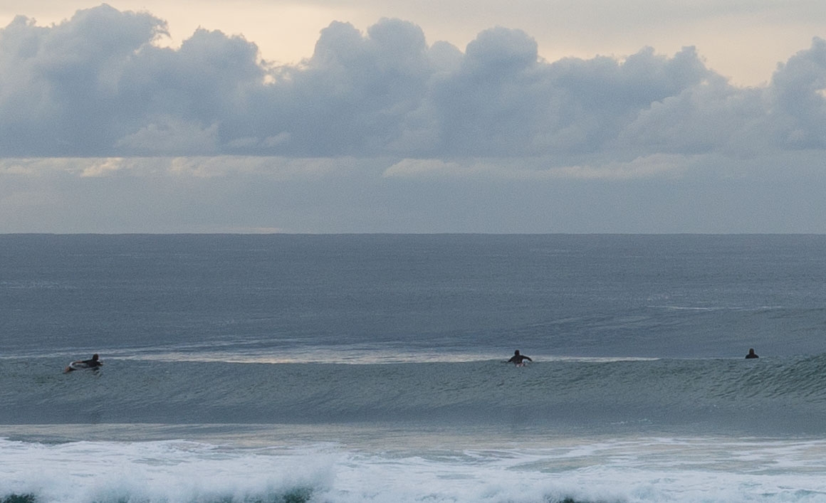 Click image for larger version

Name:	20210602_BrunswickHeads_0002_surfers.jpg
Views:	76
Size:	321.3 KB
ID:	479000