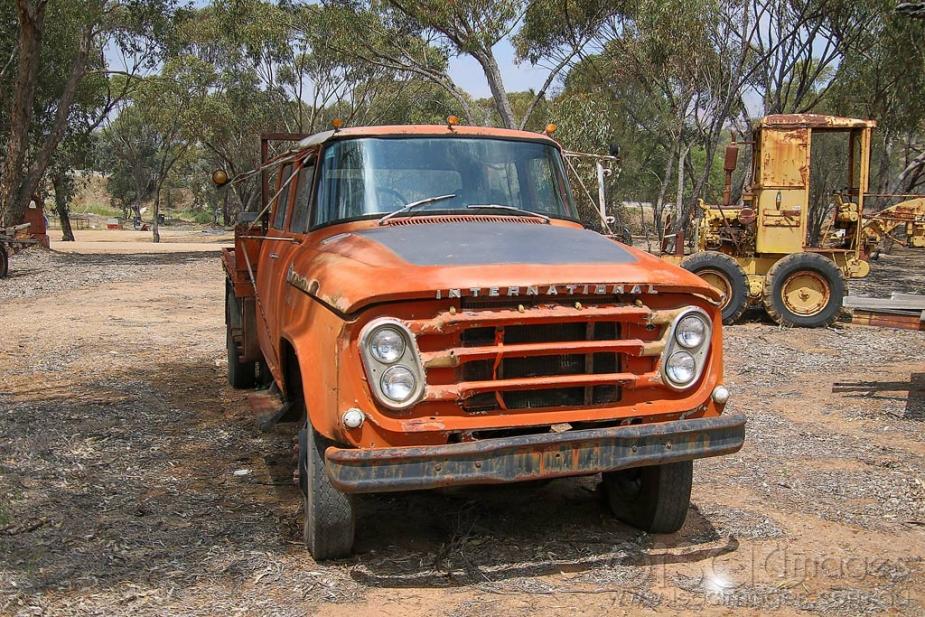 Click image for larger version

Name:	2034-Toodyay_Wreck.jpg
Views:	47
Size:	161.9 KB
ID:	474236