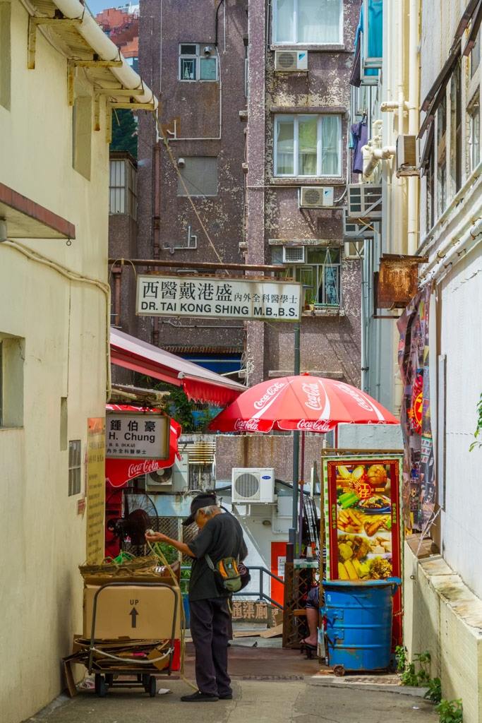 Click image for larger version

Name:	Hong Kong 069.jpg
Views:	151
Size:	519.7 KB
ID:	471299