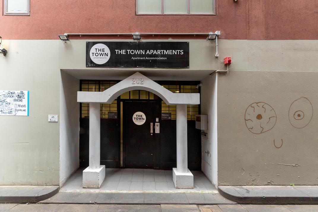 Click image for larger version

Name:	Tattersalls Lane 5.jpg
Views:	156
Size:	87.7 KB
ID:	482013