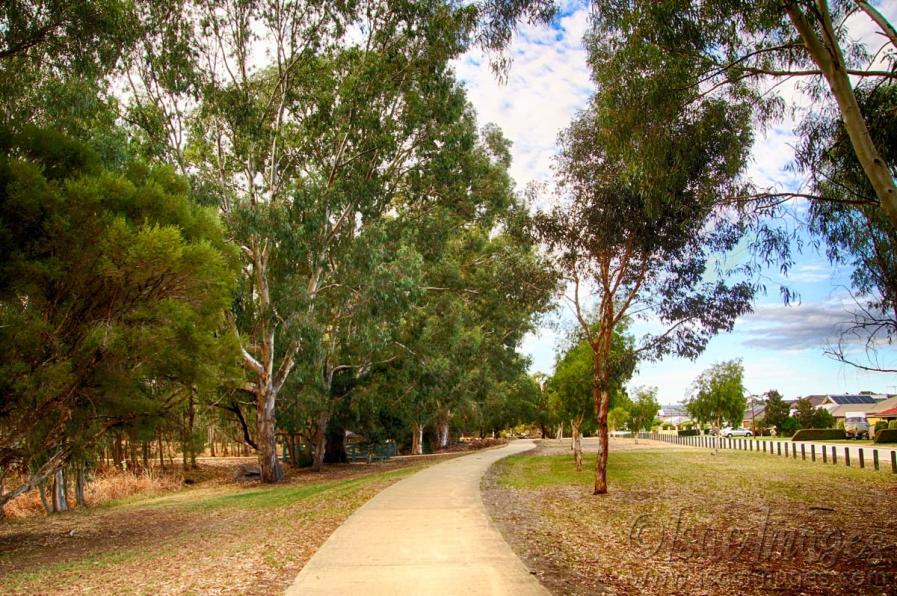 Click image for larger version

Name:	7915_Lake_Pathway_HDR.jpg
Views:	57
Size:	148.6 KB
ID:	485323