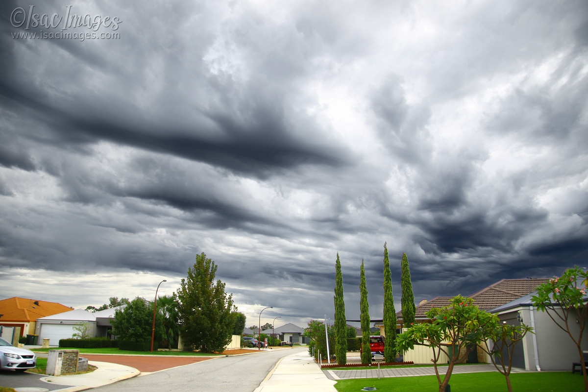 Click image for larger version

Name:	7888-Storm_Clouds.jpg
Views:	71
Size:	480.6 KB
ID:	485331