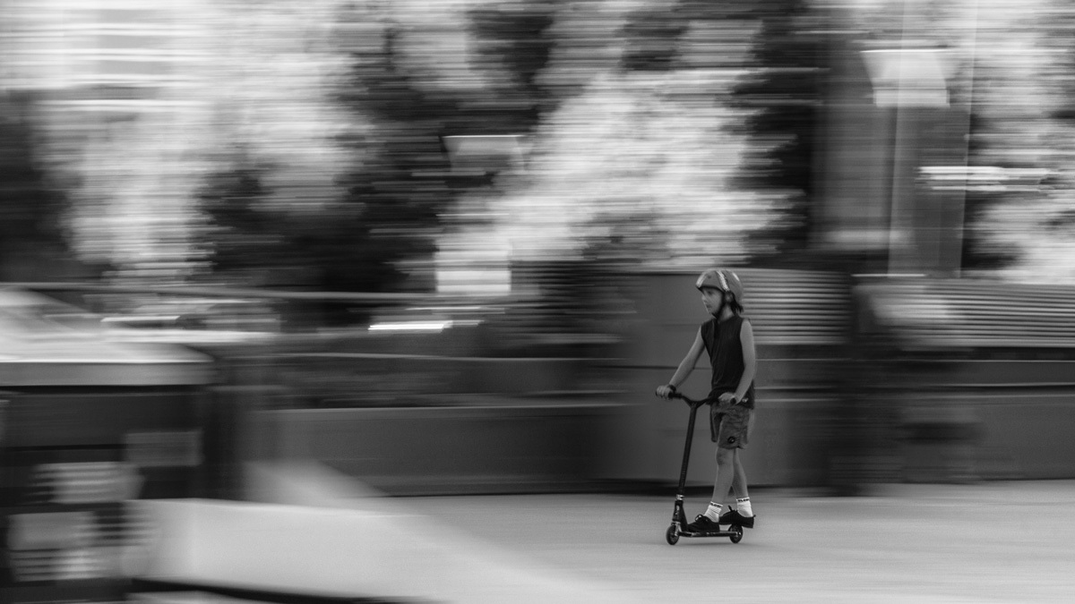 Click image for larger version

Name:	Sk8er Boy.jpg
Views:	51
Size:	171.4 KB
ID:	490180