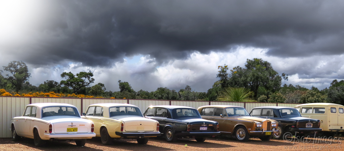 Click image for larger version

Name:	7411-Storm_Clouds_Pano_4xH-ROLLS.jpg
Views:	52
Size:	302.4 KB
ID:	494250