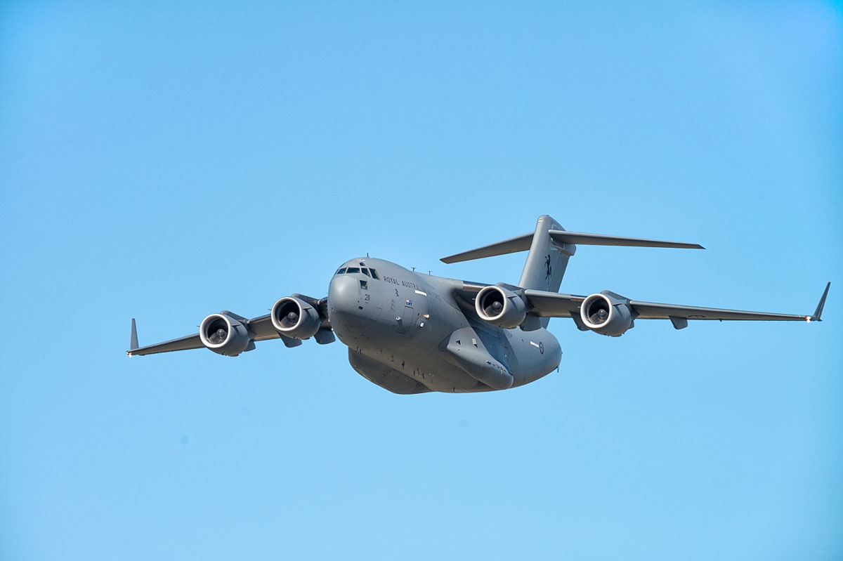 Click image for larger version

Name:	20160828_AirShow_1017_sml.jpg
Views:	129
Size:	181.6 KB
ID:	480151