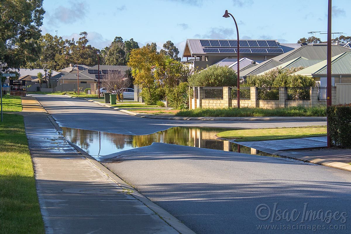 Click image for larger version

Name:	1483-Water_On_Street.jpg
Views:	56
Size:	266.2 KB
ID:	503187