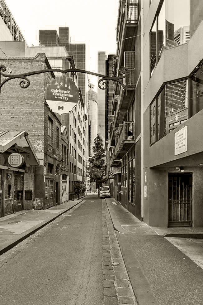 Click image for larger version

Name:	JW-Street-1.jpg
Views:	249
Size:	411.5 KB
ID:	481938