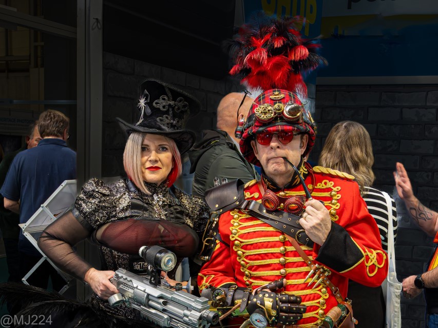 Click image for larger version  Name:	P3172281-ORF-DxO_DeepPRIME XD2-Edit (Custom).jpg Views:	0 Size:	216.9 KB ID:	507374