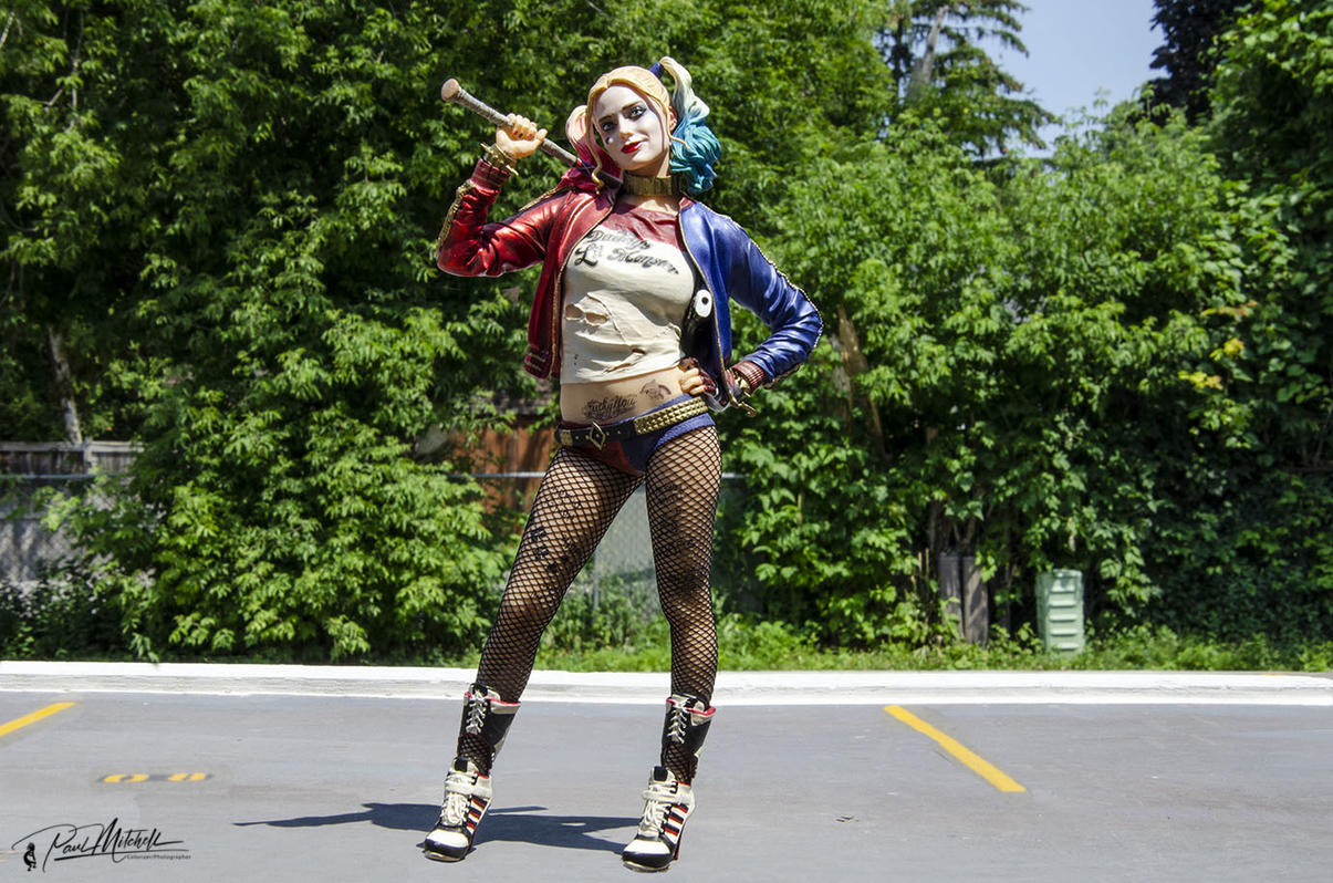 Click image for larger version

Name:	DSC_0332 HarleyQuinBatDriveway EgoLR.jpg
Views:	53
Size:	266.9 KB
ID:	508561