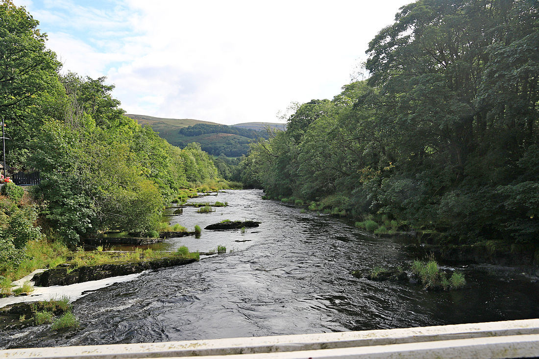 Click image for larger version

Name:	River Dee after the sun came out.jpg
Views:	42
Size:	296.6 KB
ID:	509369