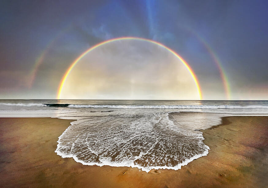 Click image for larger version

Name:	Rainbow Wave edit PH.jpg
Views:	42
Size:	99.5 KB
ID:	513437