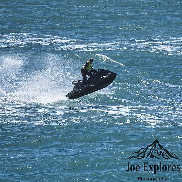 Click image for larger version

Name:	jetski6 S.jpg
Views:	14
Size:	259.1 KB
ID:	520925
