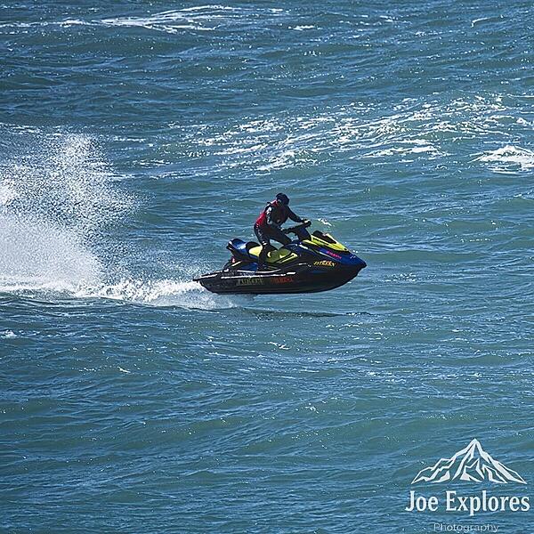 Click image for larger version

Name:	jetski 3 S.jpg
Views:	14
Size:	241.9 KB
ID:	520928